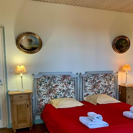 Bed and Breakfast Logis De La Touche Saint-Hilaire-des-Loges Exterior foto